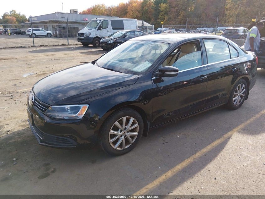 2014 VOLKSWAGEN JETTA 1.8T SE · Фото 2