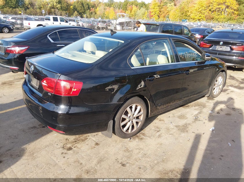 2014 VOLKSWAGEN JETTA 1.8T SE · Фото 4