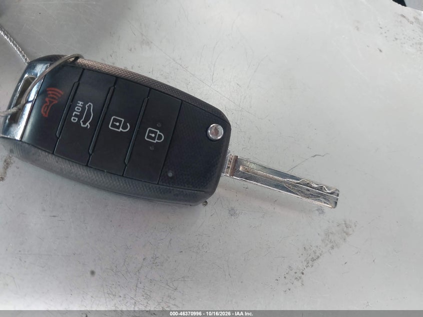 2015 KIA OPTIMA LX · Фото 11