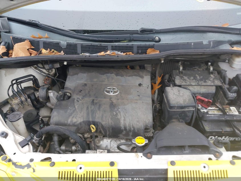 TOYOTA SIENNA - zdjęcie 10
