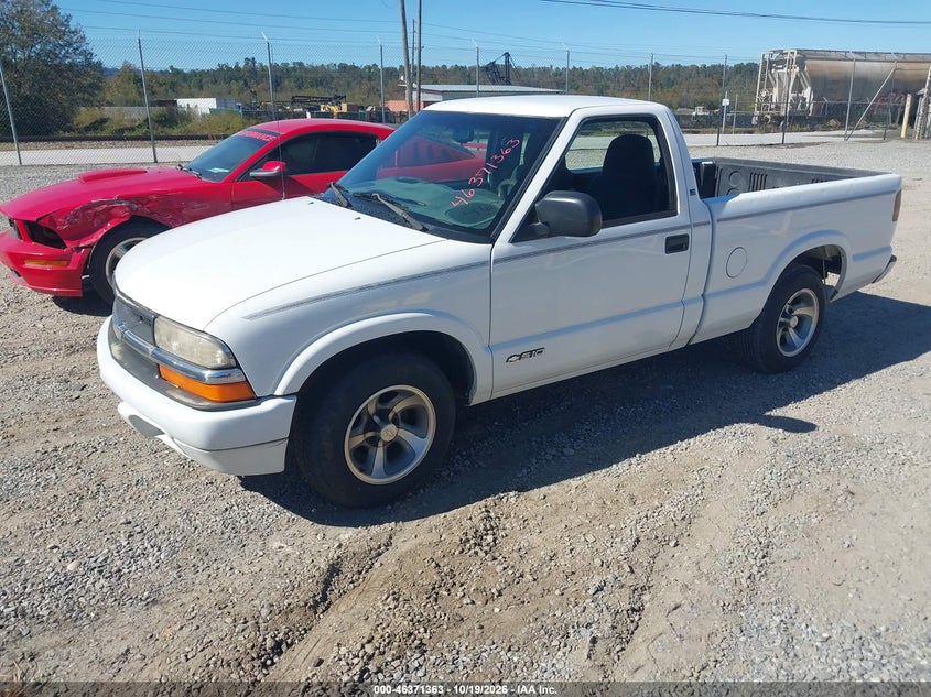 2000 Chevrolet S-10, Обычный износ, IAAI, VIN 1GCCS1447Y1858388 — фото 2