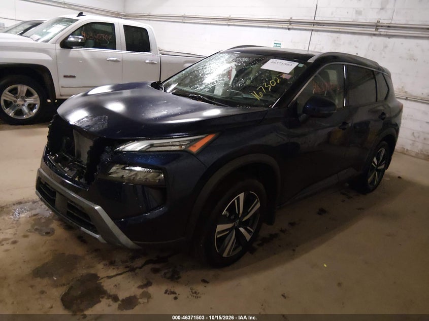 2025 Nissan Rogue Sl Intelligent Awd, Right Front, IAAI, VIN JN8BT3CB8SW433472 — photo 2