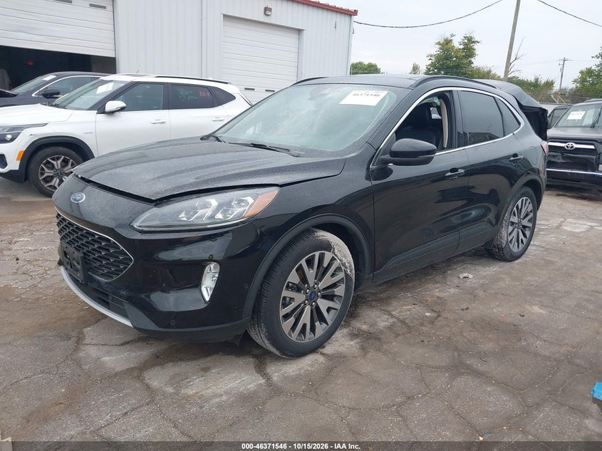 Vin: 1fmcu0dz6lua49500, lot: 46871879, ford escape titanium hybrid 20202