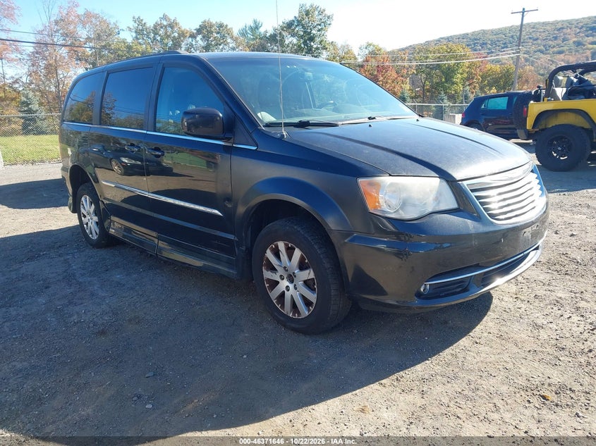 2013 CHRYSLER TOWN & COUNTRY TOURING