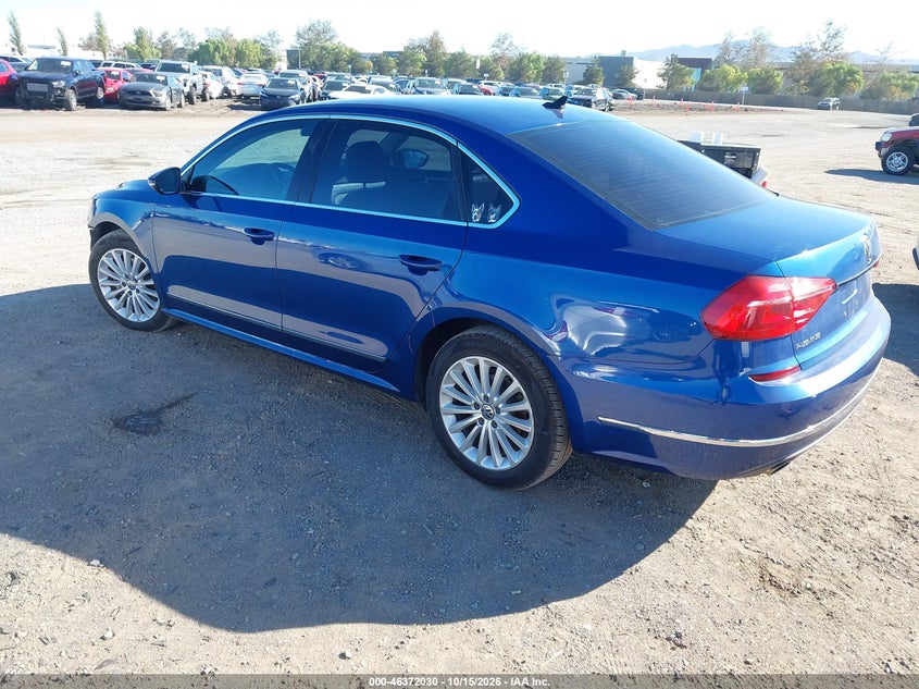 2016 VOLKSWAGEN PASSAT 1.8T SE · Фото 3