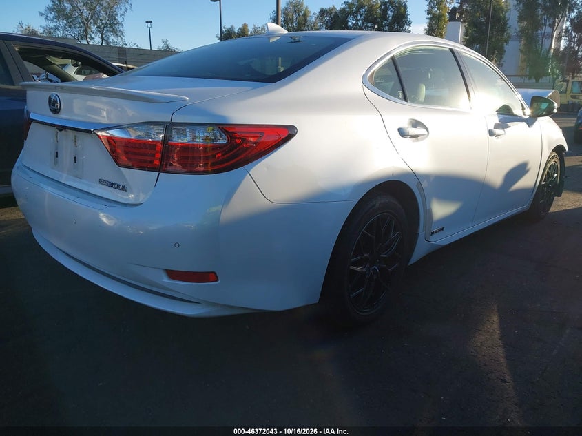 Vin: jthbw1gg6f2079007, lot: 46872376, lexus es 300h 20154