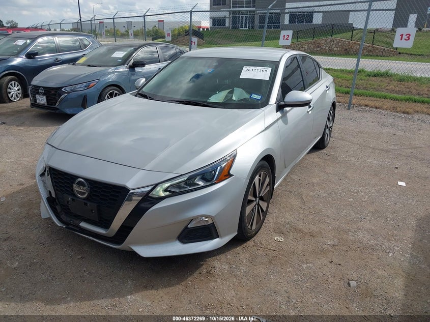 Vin: 1n4bl4dv7nn416012, lot: 46872602, nissan altima sv fwd 20222