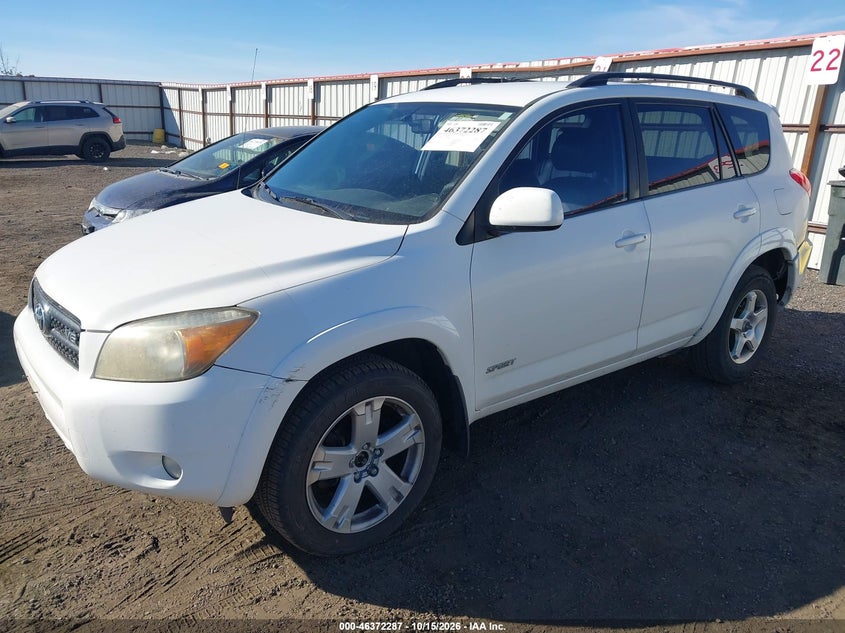 2007 Toyota Rav4 Sport V6, Удар сзади, IAAI, VIN JTMBK32V775028968 — фото 2
