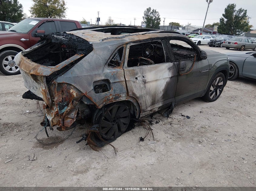 Vin: 1v2je2ca3sc227401, lot: 46872677, volkswagen atlas cross sport se 20254
