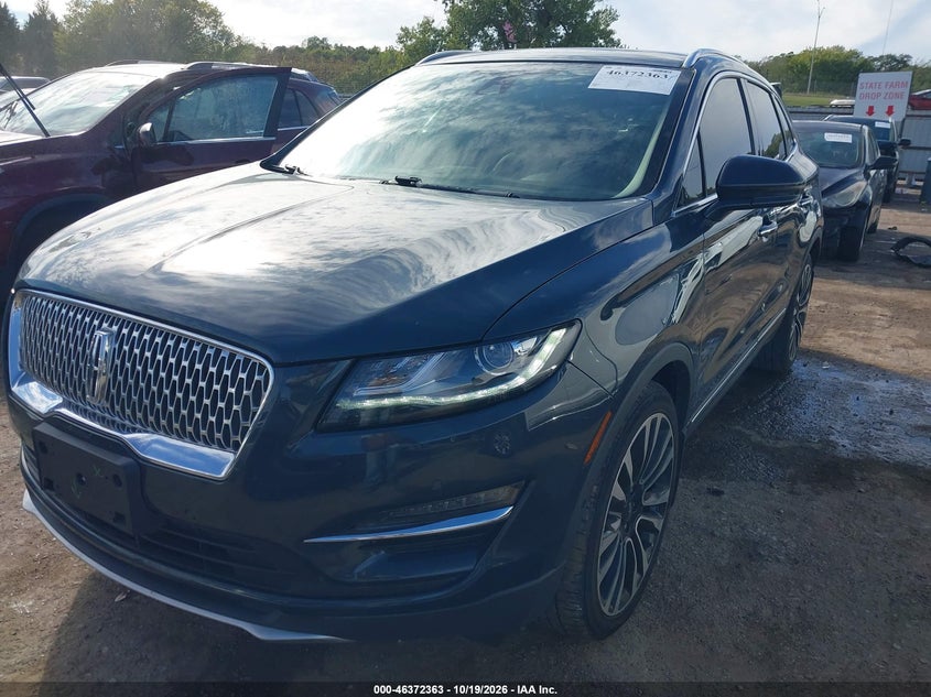 2019 Lincoln Mkc Reserve, Rear, IAAI, VIN 5LMTJ3DH7KUL21730 — photo 2