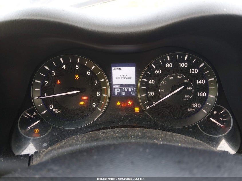 2011 INFINITI M37X · Фото 7