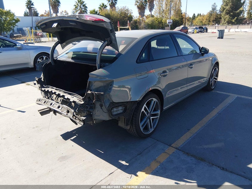 Vin: wauaugff2la098294, lot: 46872816, audi a3 premium 40 tfsi front-wheel drive s tronic 20204