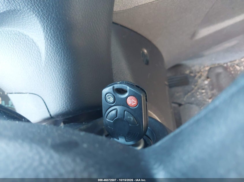 2014 FORD FOCUS SE · Фото 11