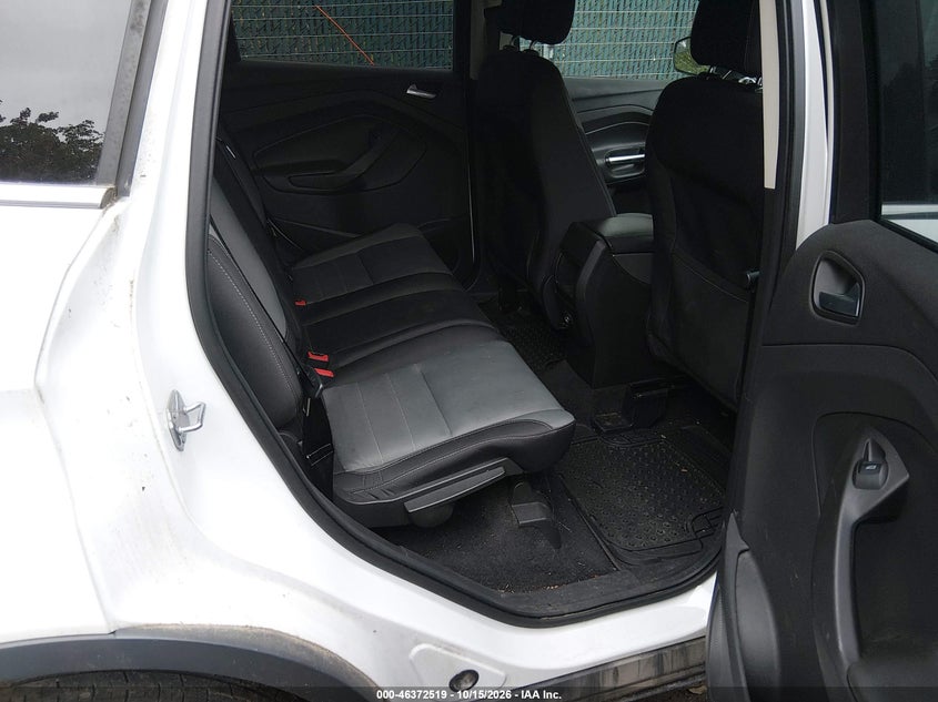 2016 FORD ESCAPE SE · Фото 8