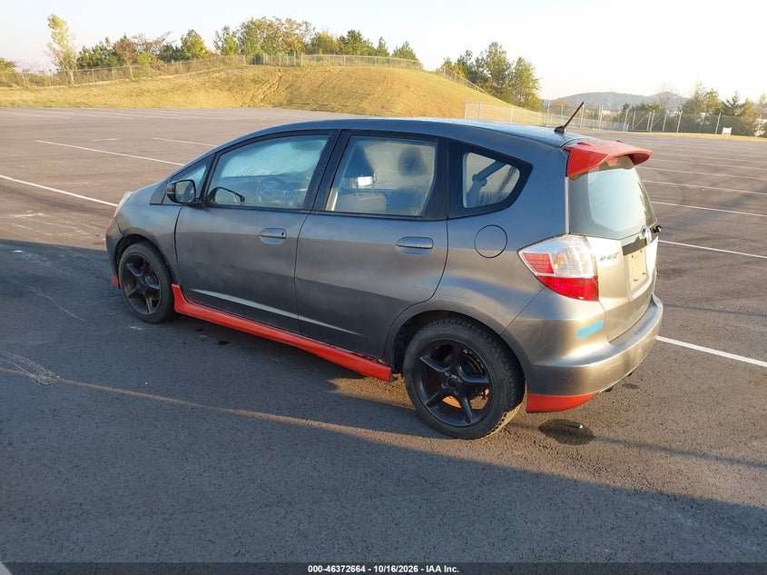 Vin: jhmge8h54bc006611, lot: 46872997, honda fit sport 20113