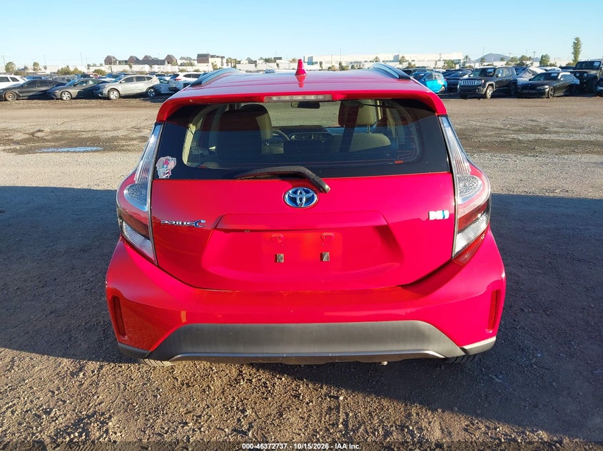 TOYOTA PRIUS C - zdjęcie 17