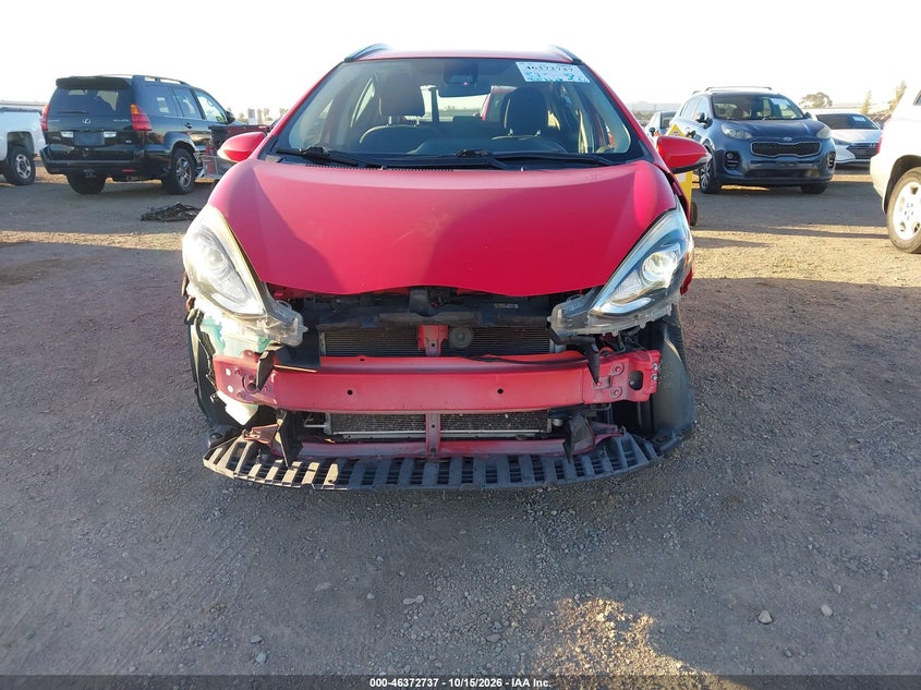 TOYOTA PRIUS C - zdjęcie 6
