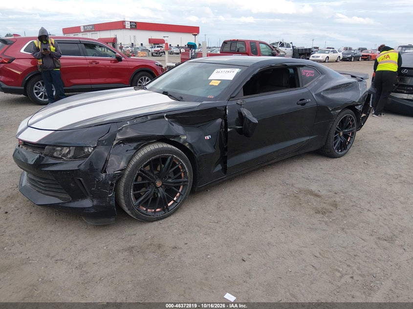 2017 Chevrolet Camaro 1Lt, Left Side, IAAI, VIN 1G1FB1RS9H0119748 — photo 2