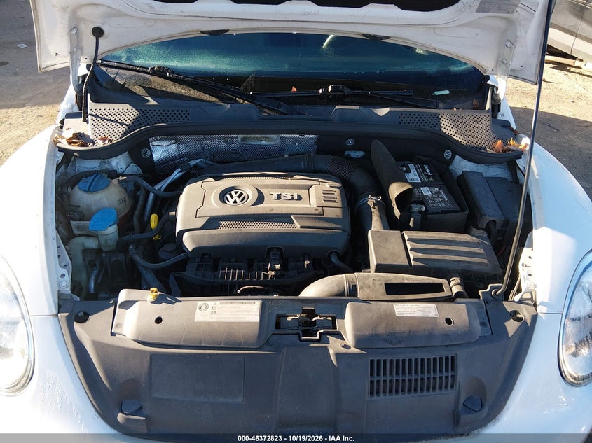 2014 VOLKSWAGEN BEETLE 1.8T ENTRY · Фото 10