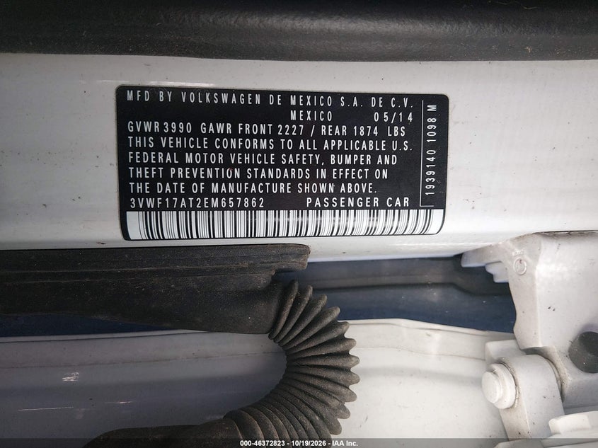 2014 VOLKSWAGEN BEETLE 1.8T ENTRY · Фото 9