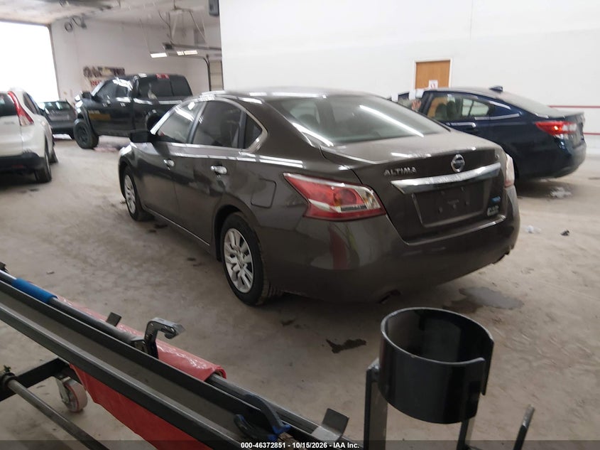 Vin: 1n4al3ap6dn451618, lot: 46873184, nissan altima 2.5 s 20133