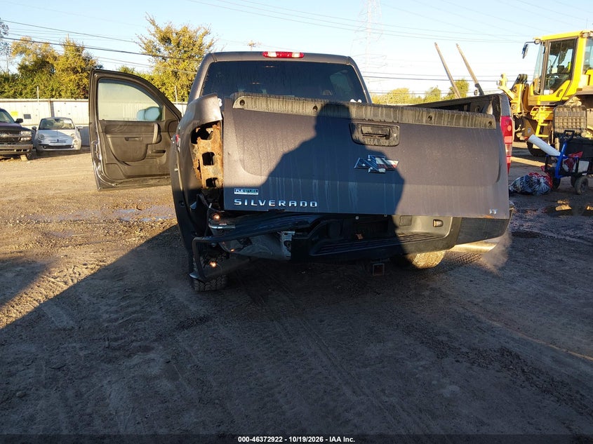 2011 CHEVROLET SILVERADO 1500 LT · Фото 6