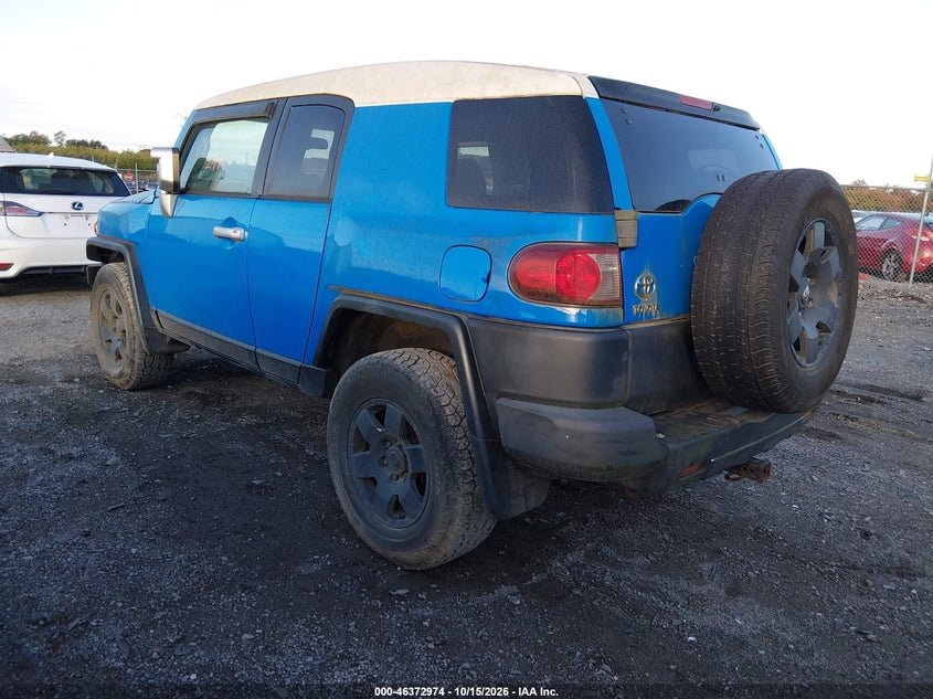 TOYOTA FJ CRUISER 2007 VIN JTEBU11F170087189