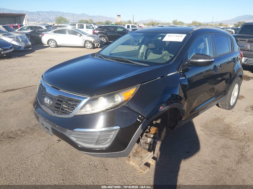 2013 Kia Sportage Lx, Left Front, IAAI, VIN KNDPBCA23D7478419 — photo 2
