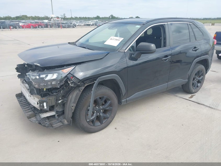 Vin: 2t3h1rfv0mc135666, lot: 46873384, toyota rav4 le 20212