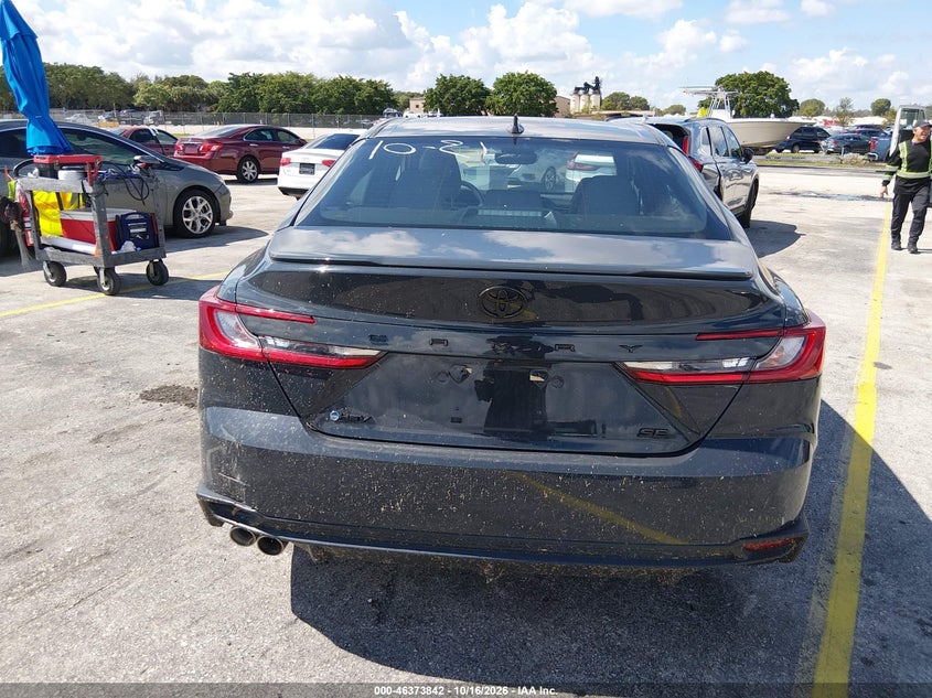 2025 TOYOTA CAMRY SE · Фото 17