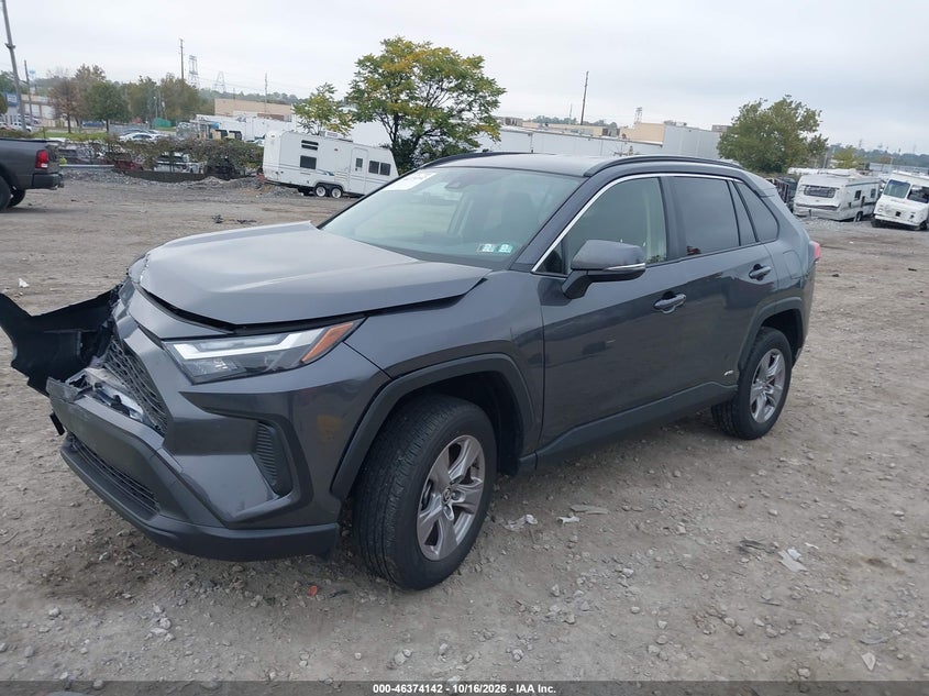 2025 Toyota Rav4 Hybrid Xle, Right Front, IAAI, VIN JTMRWRFVXSJ089764 — photo 2