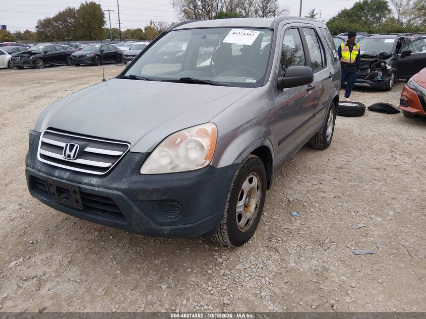 2005 Honda Cr-V Lx, Right Front, IAAI, VIN JHLRD785X5C058467 — photo 2
