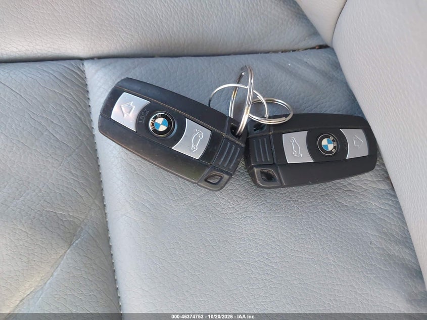 2011 BMW 128I · Photo 11