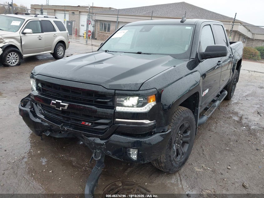 2018 Chevrolet Silverado 1500 2Lz, Front End, IAAI, VIN 3GCUKSEC2JG420995 — photo 2