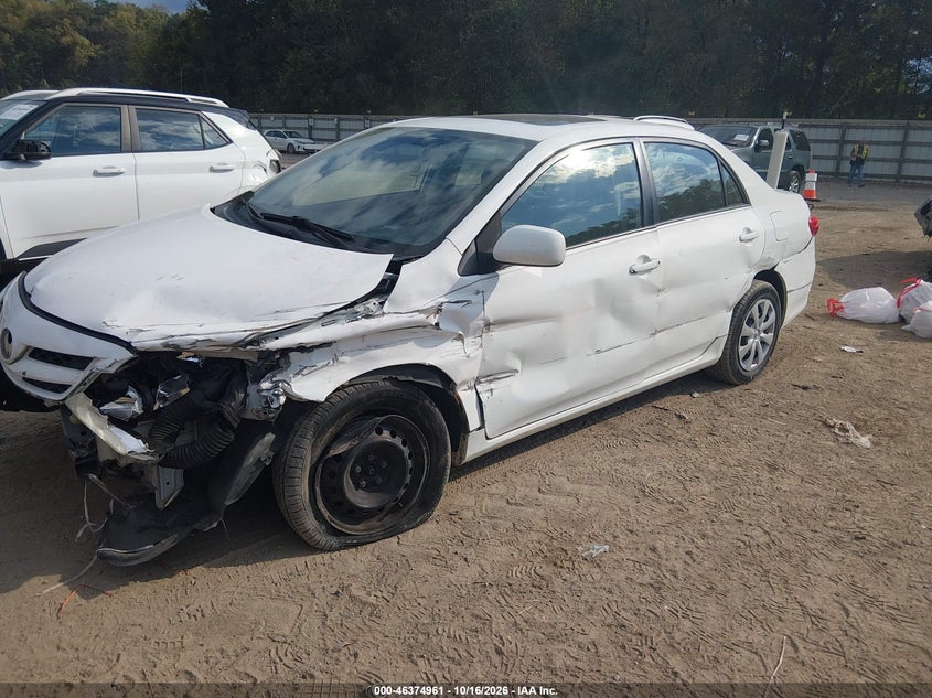 Vin: 2t1bu4ee3bc739526, lot: 46875295, toyota corolla le 20112