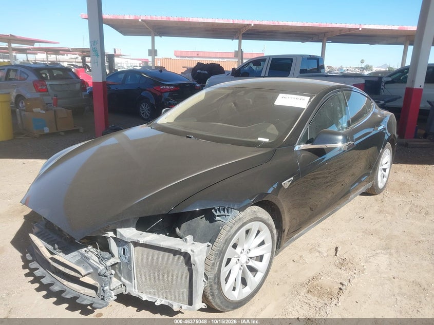 2016 TESLA MODEL S · Фото 2