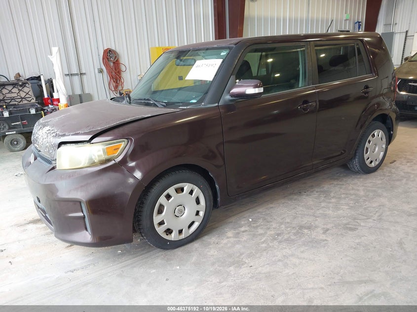 2011 SCION XB · Фото 2