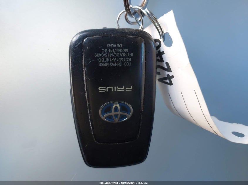 TOYOTA PRIUS - zdjęcie 11