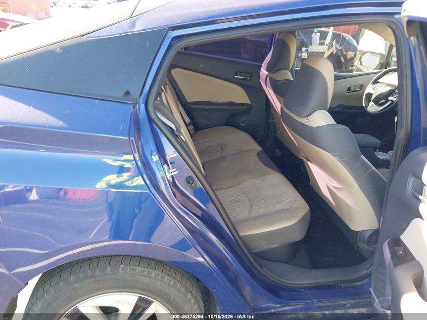 TOYOTA PRIUS - zdjęcie 8