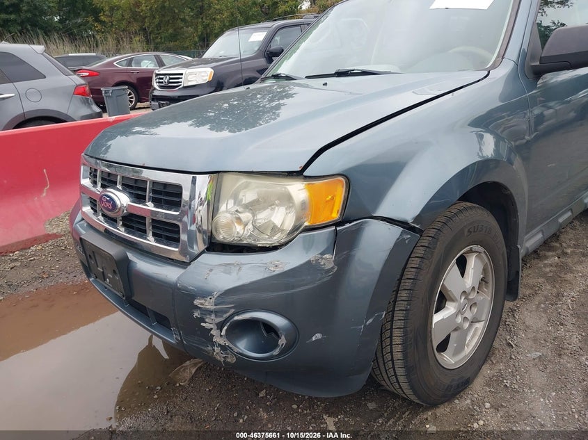 2012 FORD ESCAPE XLT · Фото 6