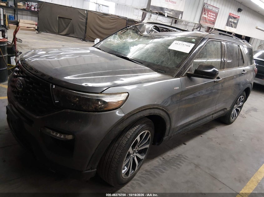 2024 Ford Explorer St-Line, Storm Damage, IAAI, VIN 1FMSK7KH0RGA19498 — photo 2