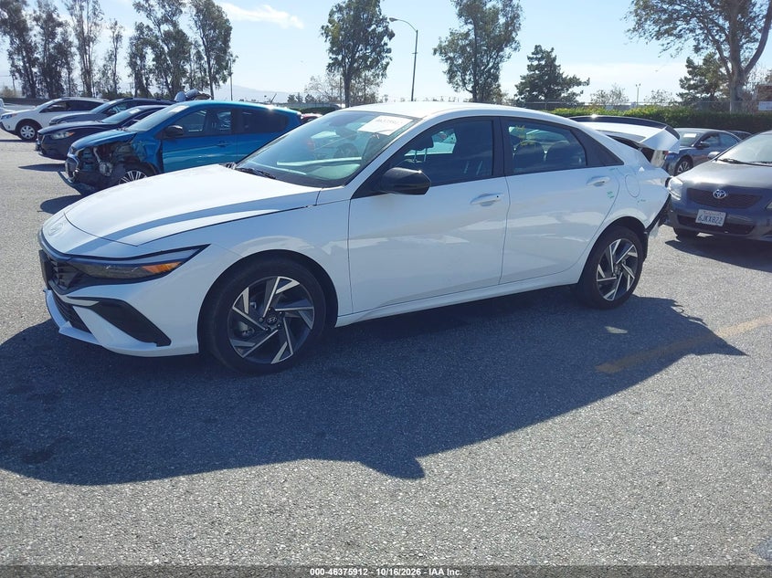 2025 Hyundai Elantra Sel Sport, Rear, IAAI, VIN KMHLM4DG3SU923838 — photo 2