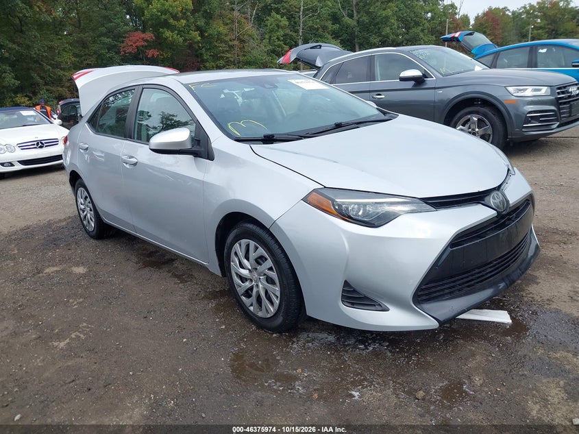 TOYOTA COROLLA - zdjęcie 1