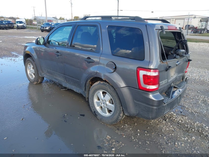 Vin: 1fmcu0dgxbkb92233, lot: 46876340, ford escape xlt 20113