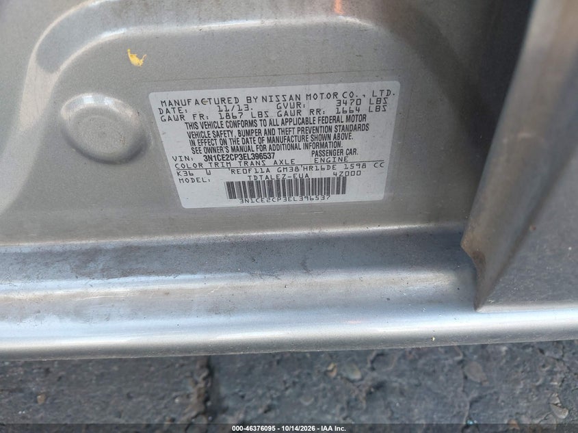 2014 NISSAN VERSA NOTE SV · Photo 9