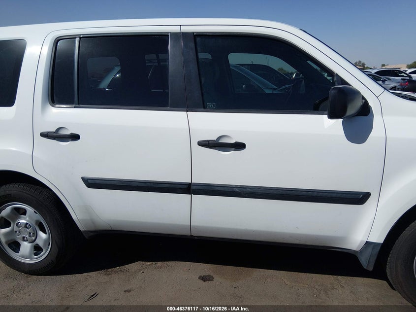 2012 HONDA PILOT LX · Фото 13
