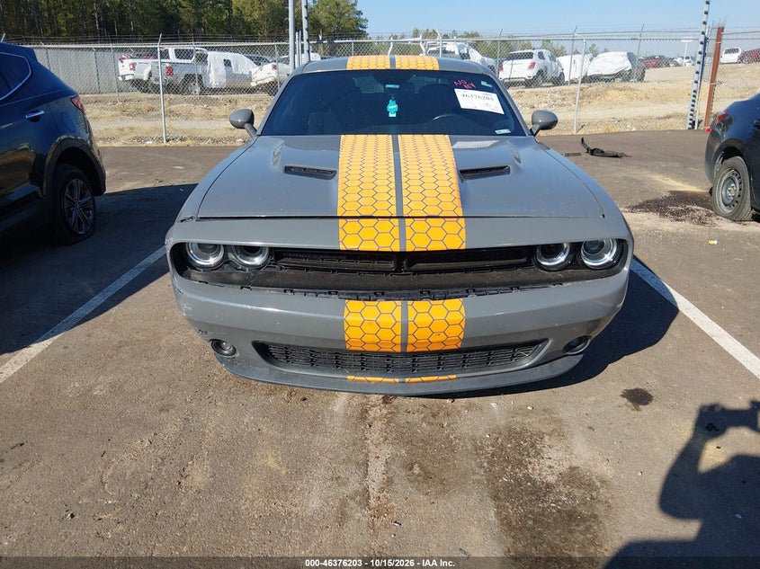 2018 DODGE CHALLENGER SXT · Фото 6