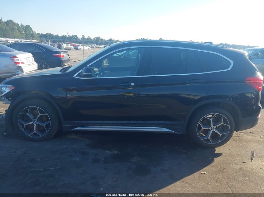 BMW X1 - zdjęcie 14