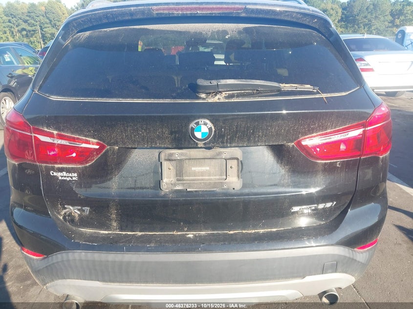 BMW X1 - zdjęcie 16