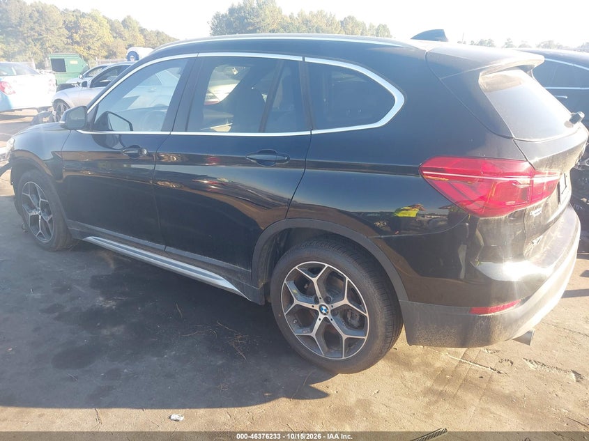 BMW X1 - zdjęcie 3